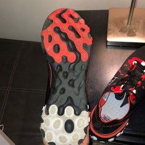 nike react element script swoosh